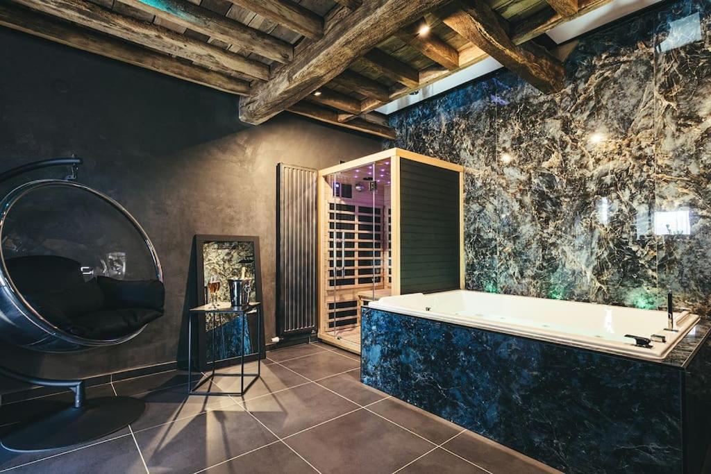 Le Duplex De L'Etoile Home Cinema Jacuzzi Et Sauna Privatif Longmesnil Buitenkant foto