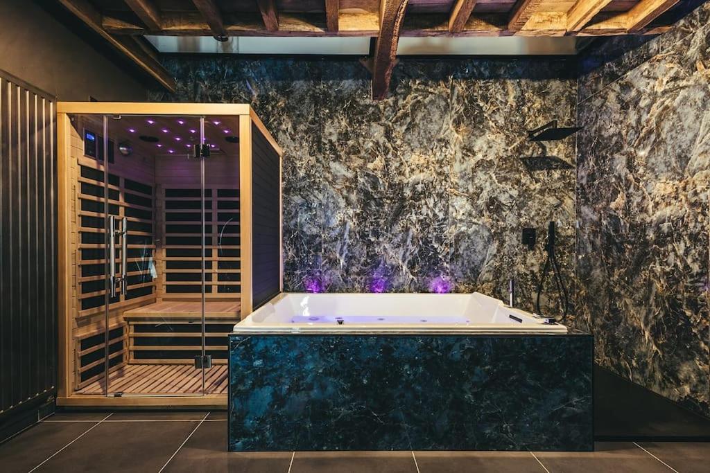 Le Duplex De L'Etoile Home Cinema Jacuzzi Et Sauna Privatif Longmesnil Buitenkant foto