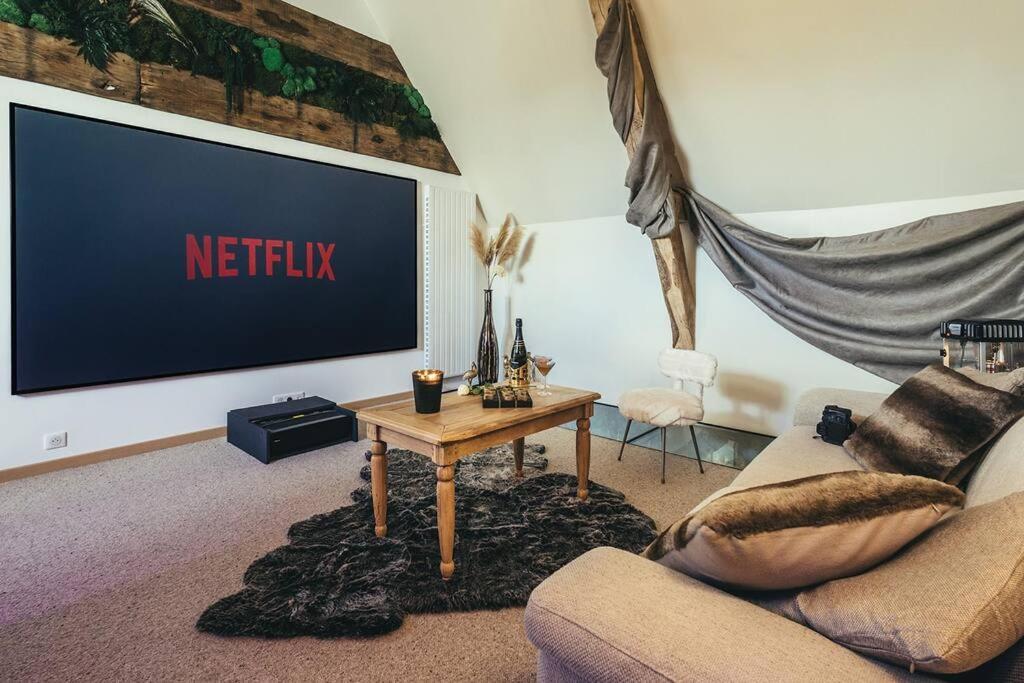 Le Duplex De L'Etoile Home Cinema Jacuzzi Et Sauna Privatif Longmesnil Buitenkant foto